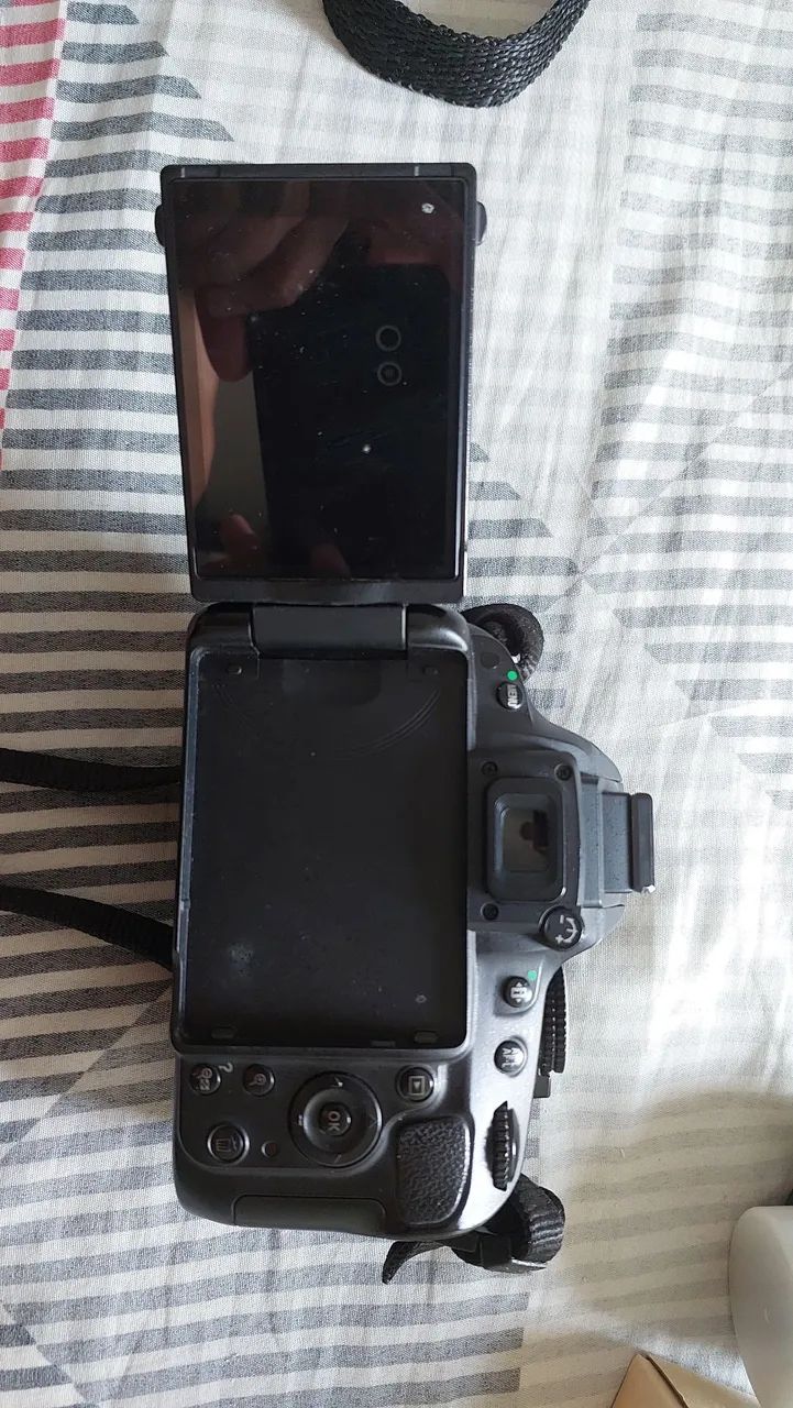 Câmera fotográfica Nikon - Foto 2