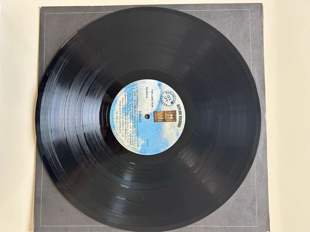 Disco Vinil Eagles The Long Run Ótimo Estado - Foto 4