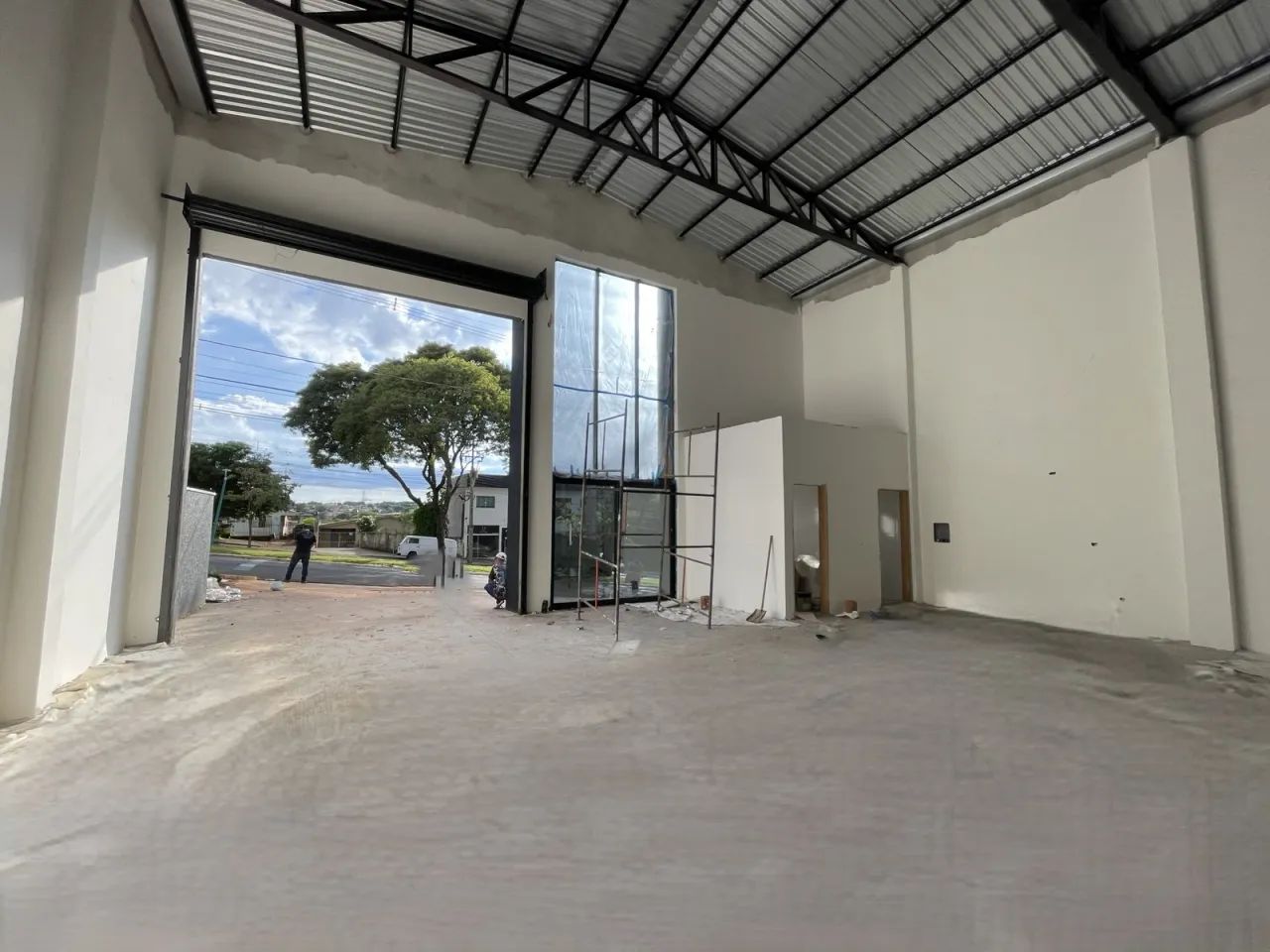 Barracão Comercial Disponível para Locação | Alziro Zarur | 380m² | Maringá/PR - Foto 4