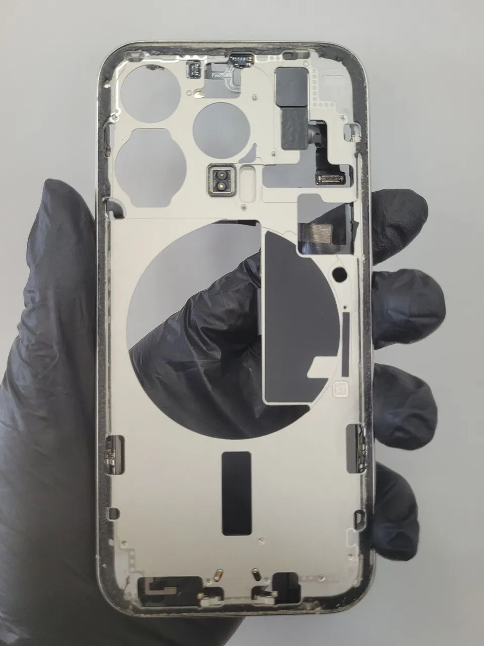 Aro Original iPhone 15 Pro Natural Usado