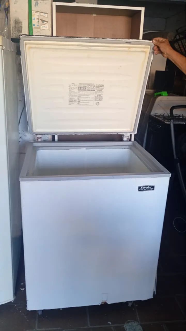 Freezer horizontal Esmaltec duas portas  - Foto 2
