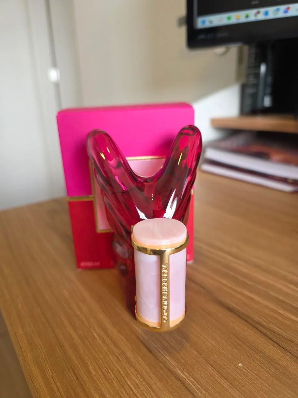 Perfume La Bomba Carolina Herrera 50ml - Foto 2