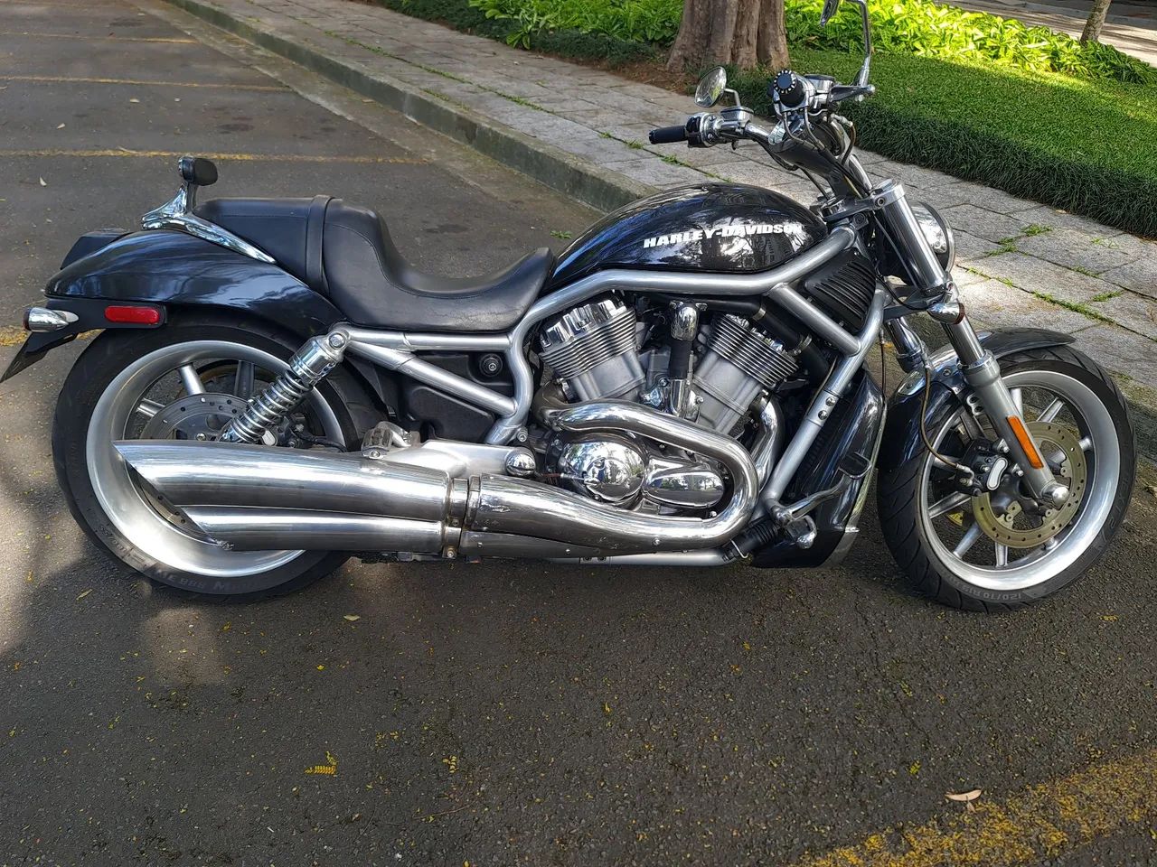 Harley Davidson V-ROD  VRSCA 2004 - Foto 2