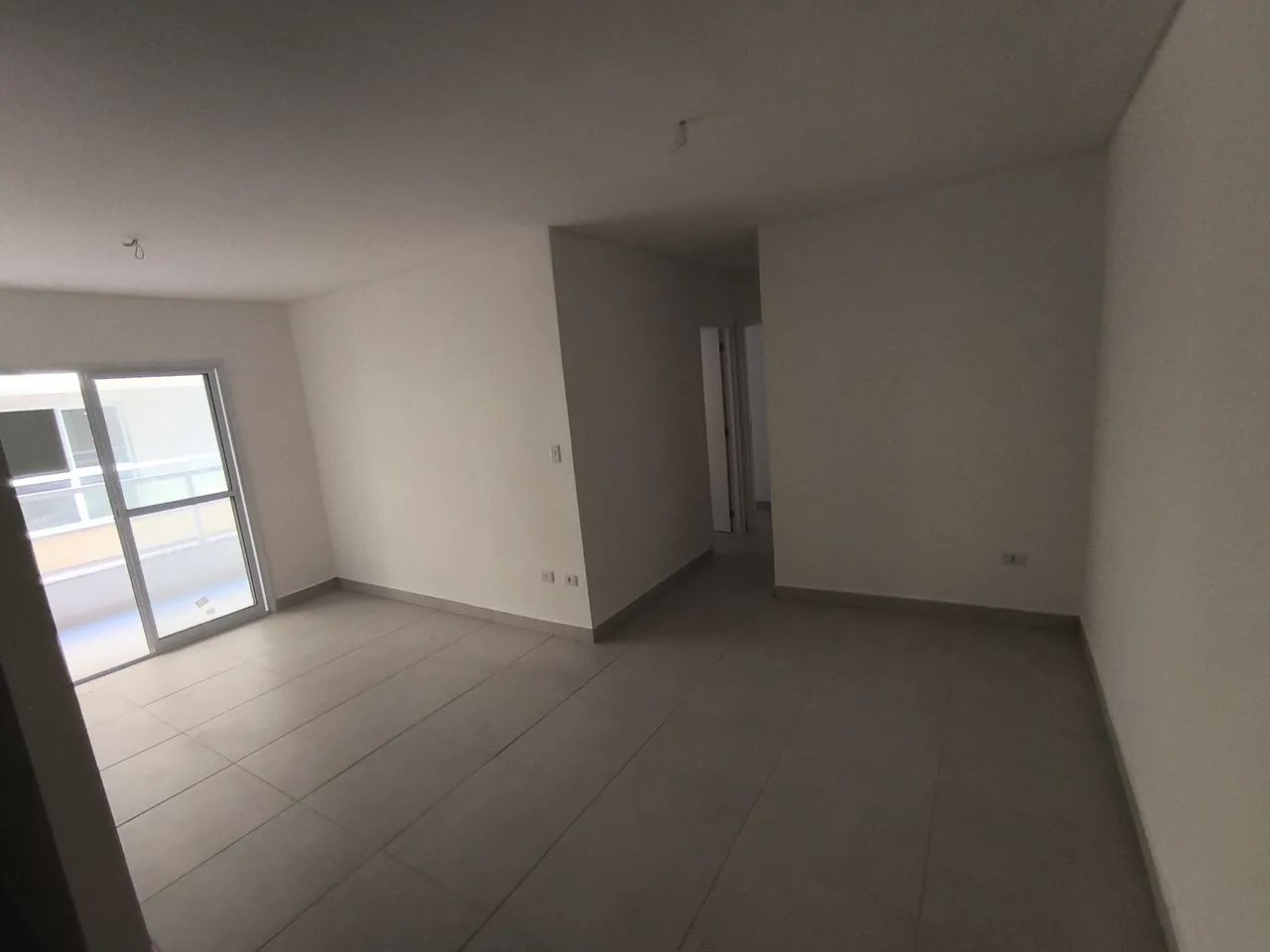 Ubatuba 2 dormitórios uma suite - Foto 4