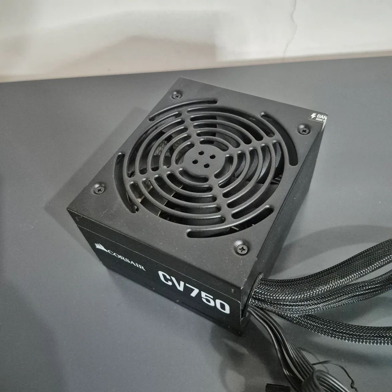 Fonte Corsair CV750 750W 80 Plus Bronze - Foto 3