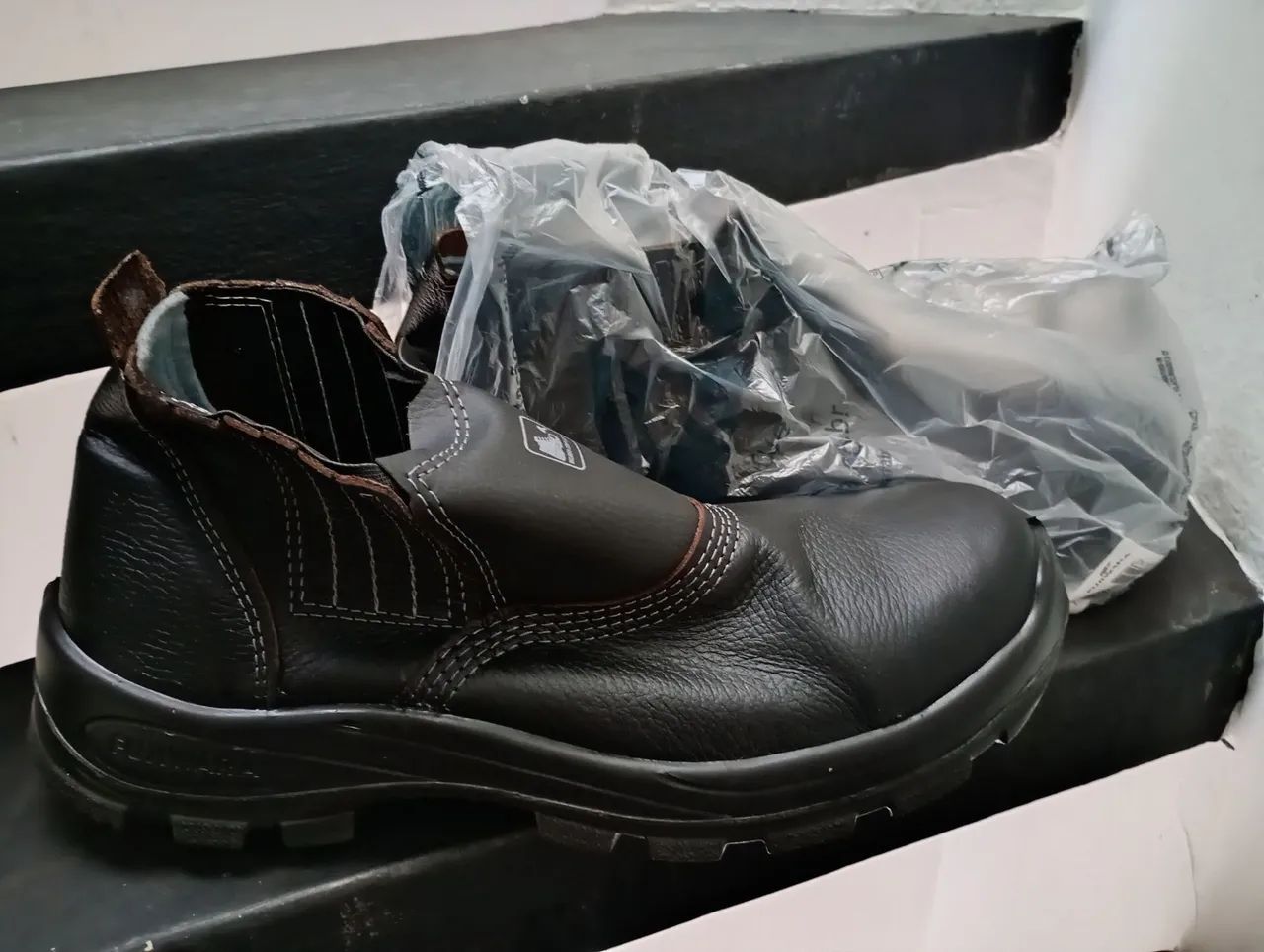 Bota Fujiwara bico de ferro  - Foto 2