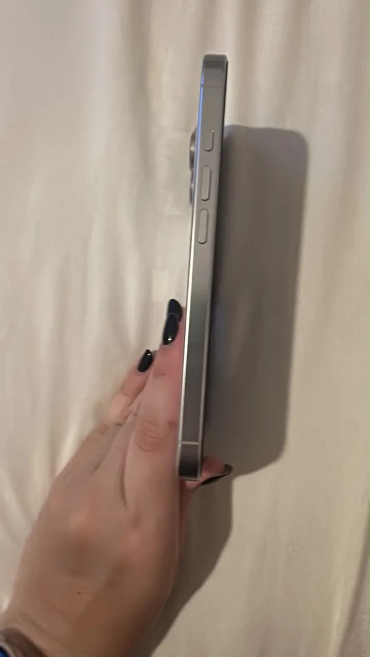 iPhone 16 pro 256gb - Foto 4