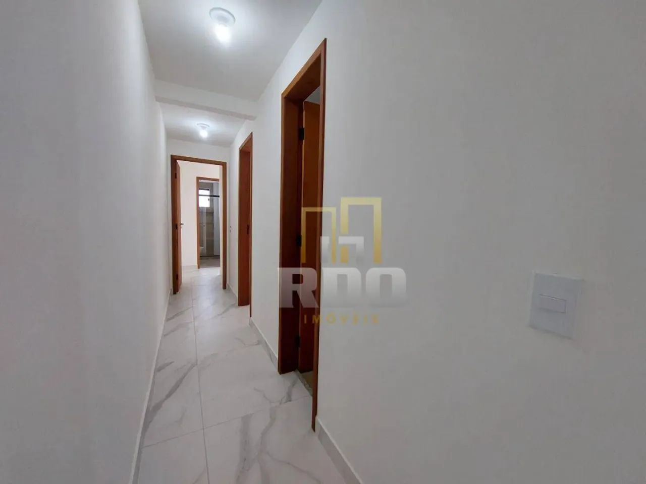 Apartamento no Centro de Rio das Ostras com 2 quartos! - Foto 3