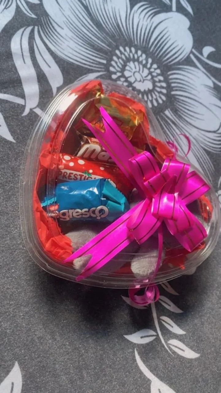 Coração com chocolates ?