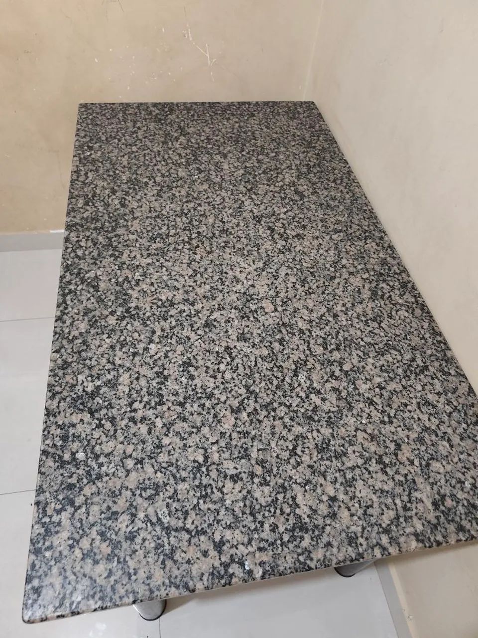 Mesa de mármore 