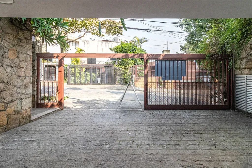 4 quartos duas suites mais edicula - Foto 5