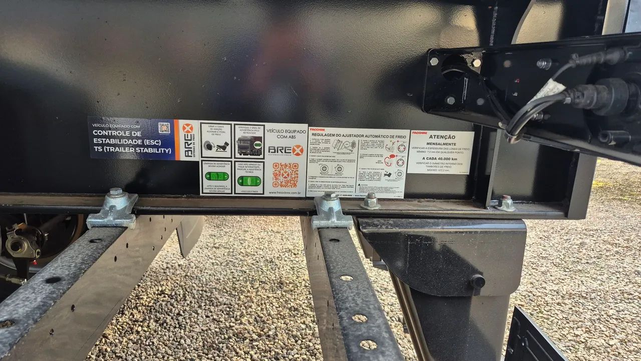 CARRETA Porta container facchini 12 pinos zero km bug de 40 pés com plataforma - Foto 4