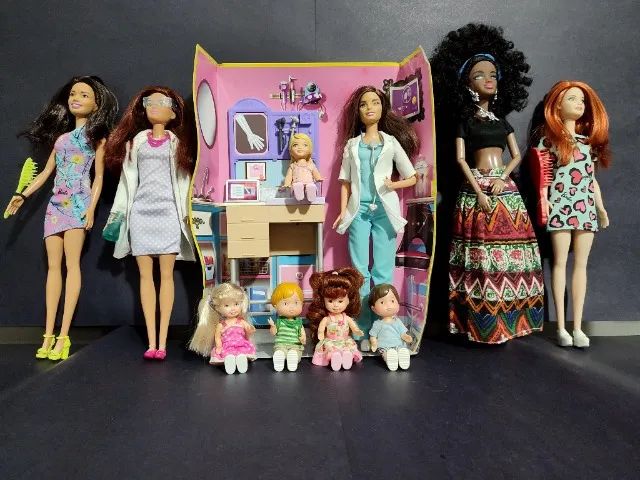 Bonecas Barbie e Ken Diversos Modelos