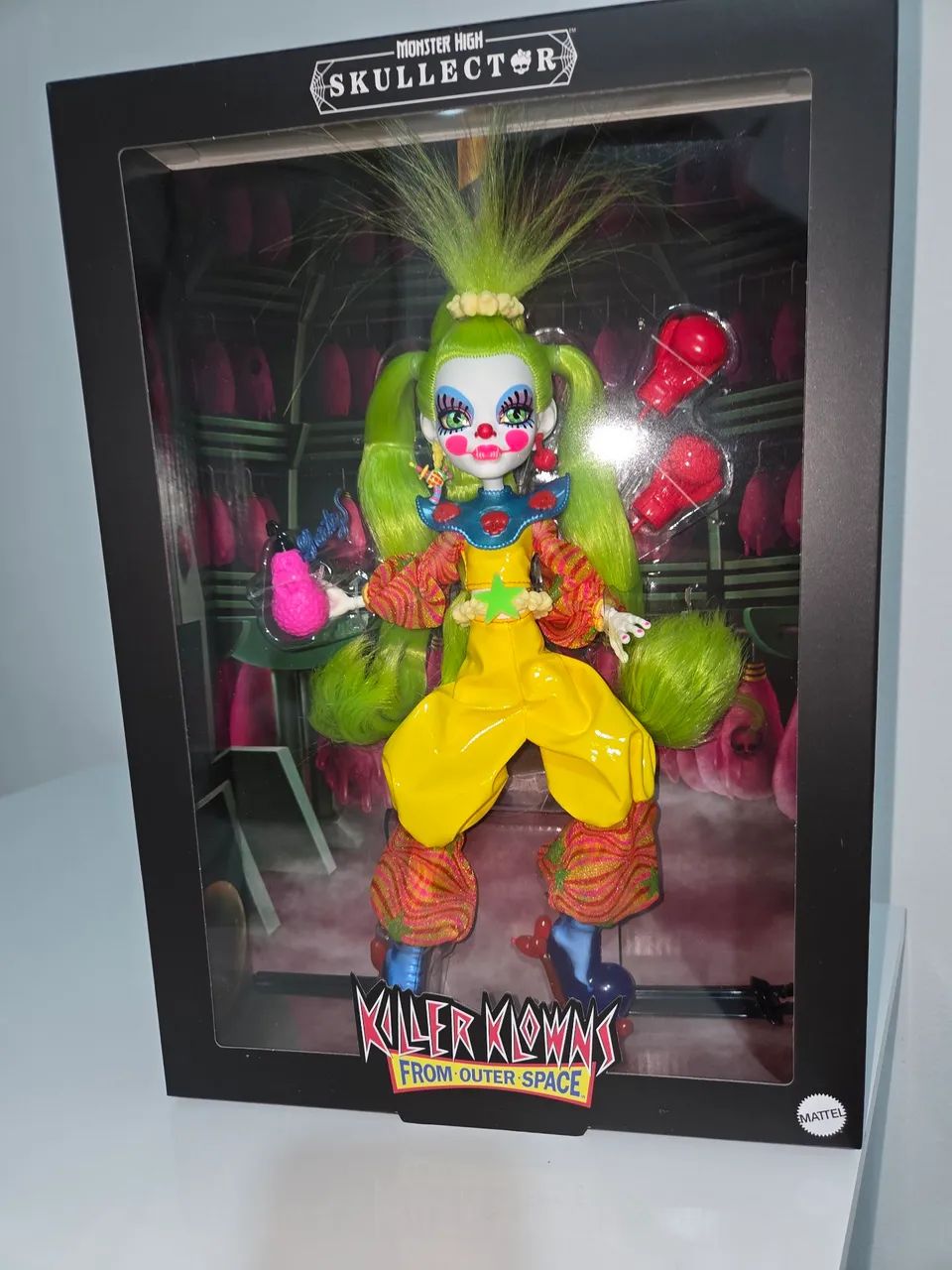 Killer klowns monster high skullector 