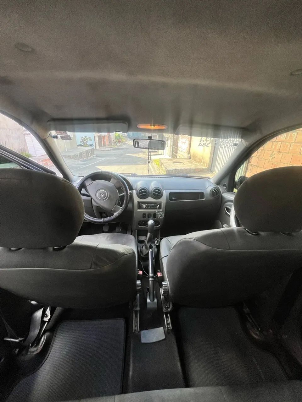 Renault Logan Authentique Hi-flex 1.0 16V 4P 2011 - Foto 4