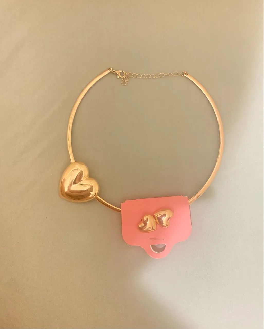 conjunto de colar e brincos (bijuteria fina )