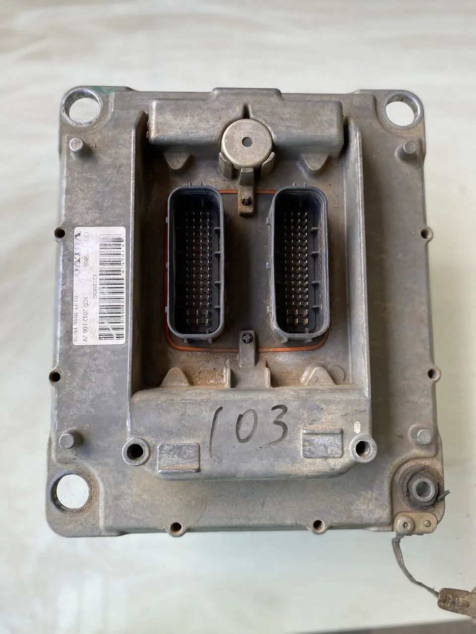 Módulo Motor Volvo 