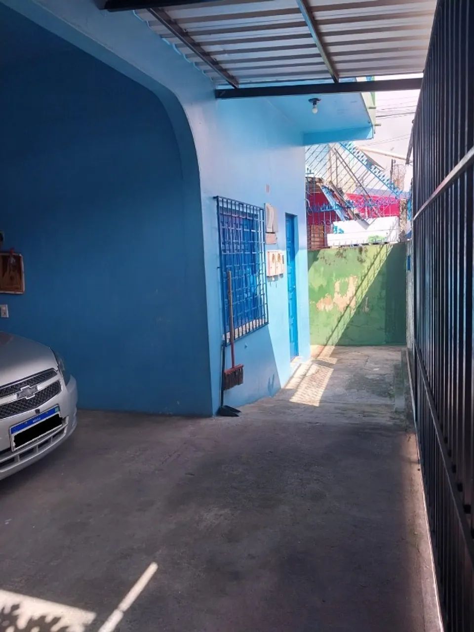 Imóvel com 2 pisos na Compensa 2, terreno 10x30 metros - Foto 2