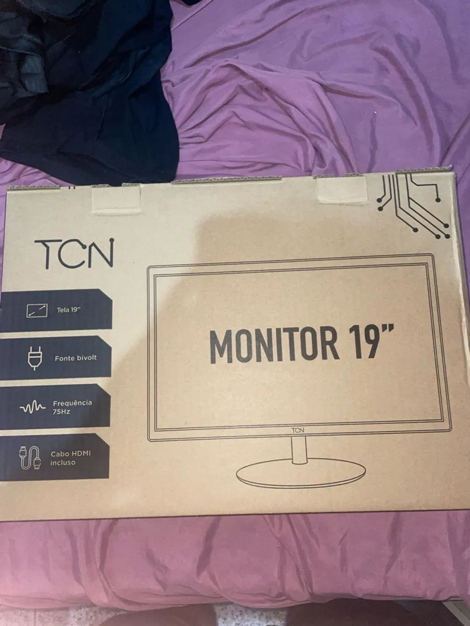 MONITOR TCN 75hz 19polegadas LACRADO