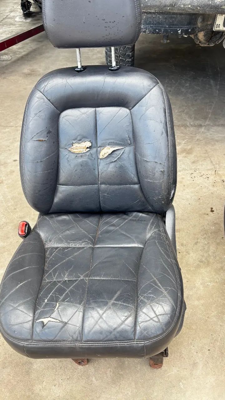 Vendo Câmbio e jogo de Bancos  - Foto 2