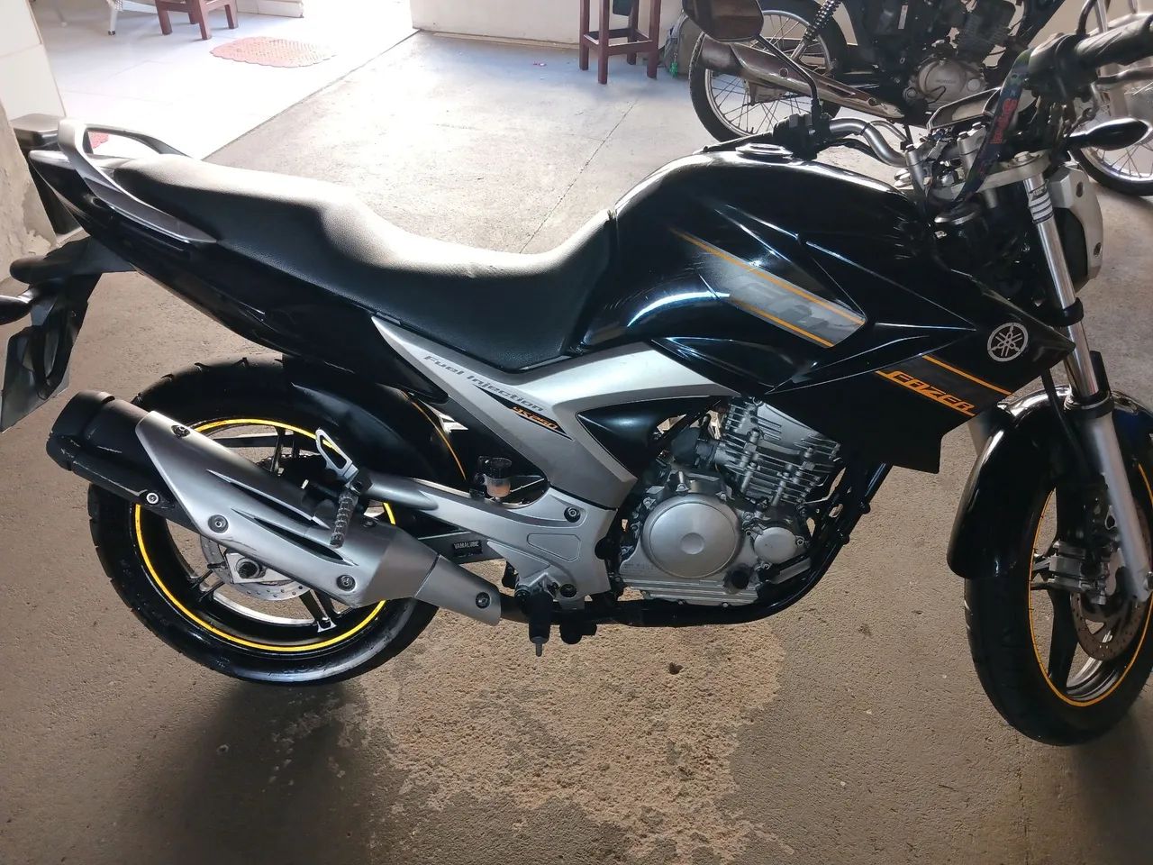 Moto de mulher  - Foto 2