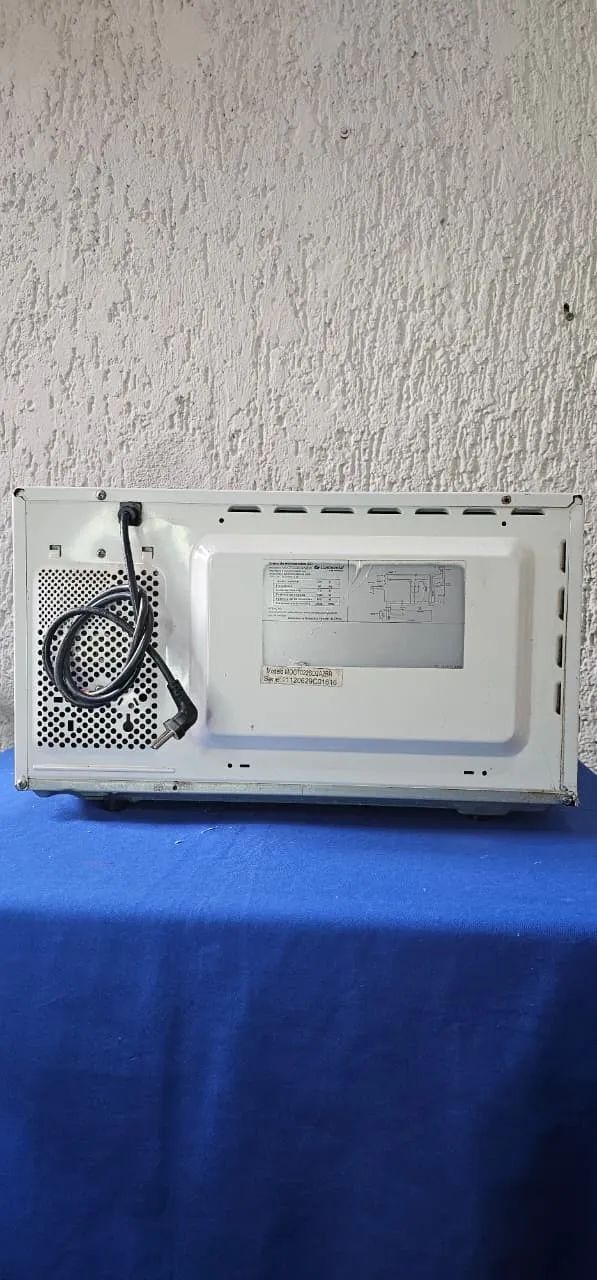 Micro-Ondas Continental Excelente - Foto 5