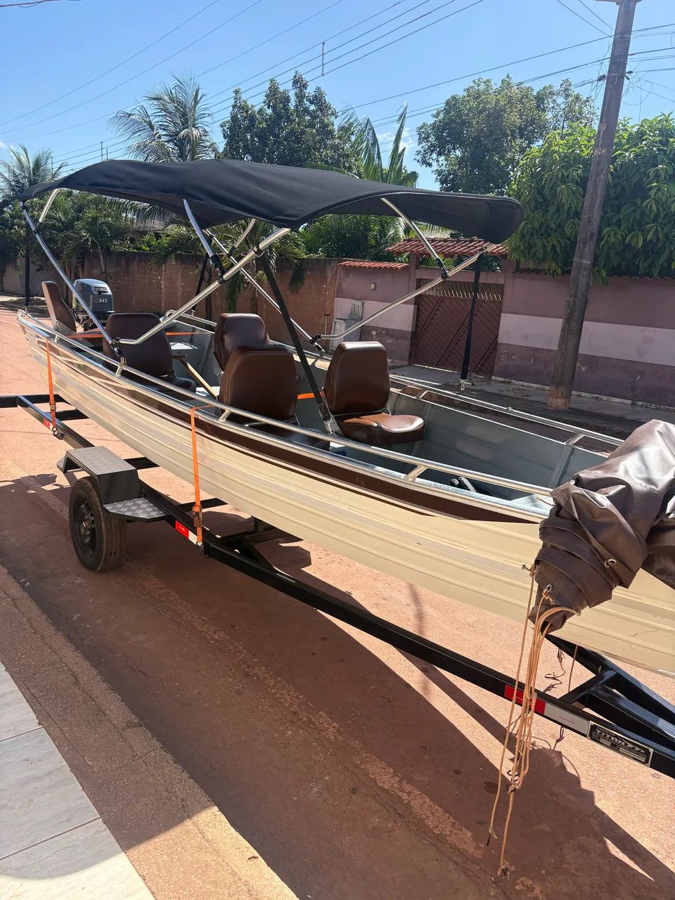 Vendo barco com motor e carroça  - Foto 2
