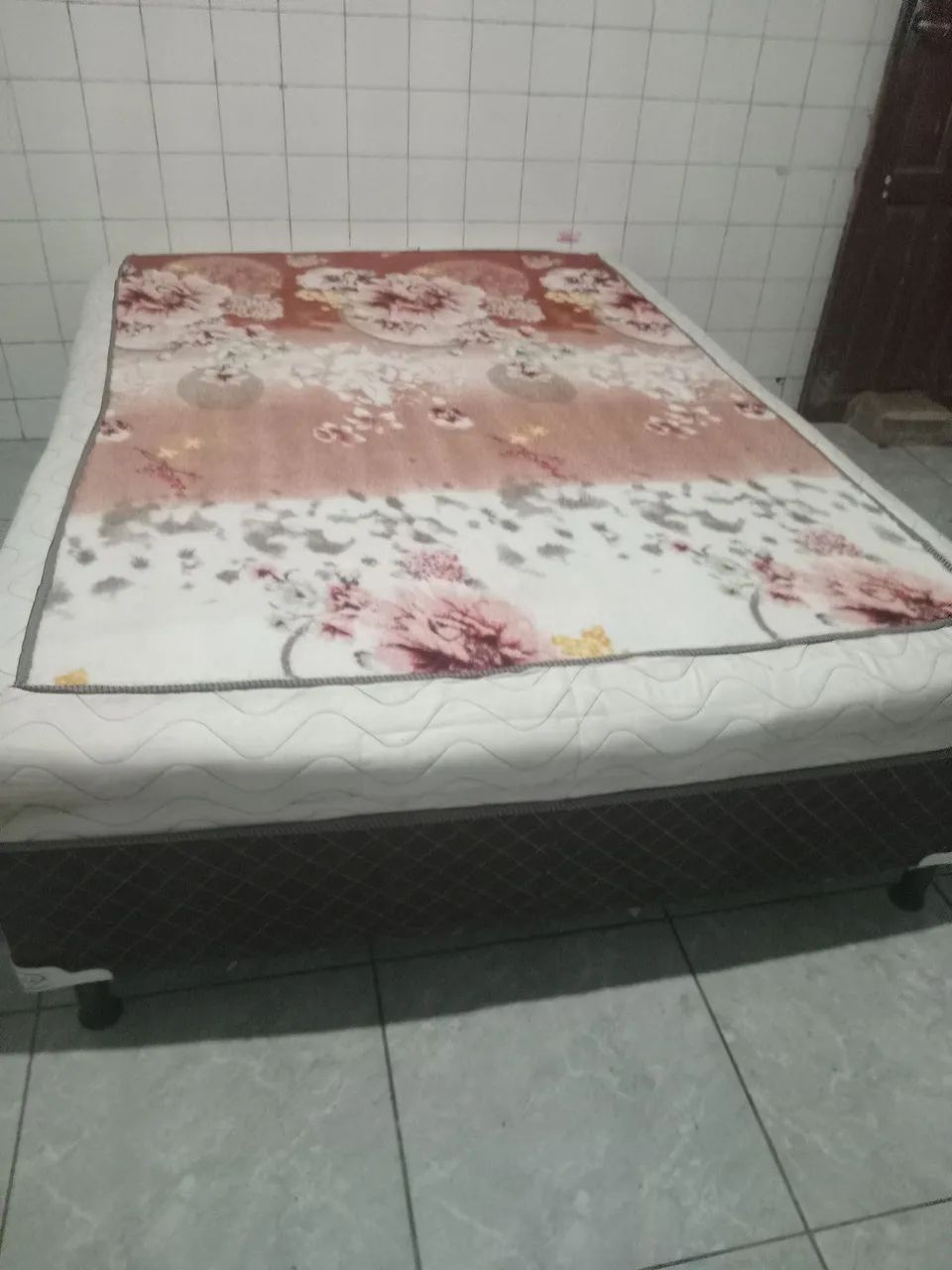 Cama box espuma casal 