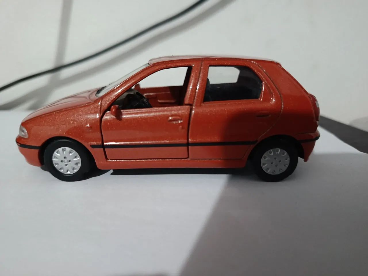 Miniatura Palio g1 carros do Brasil  - Foto 4