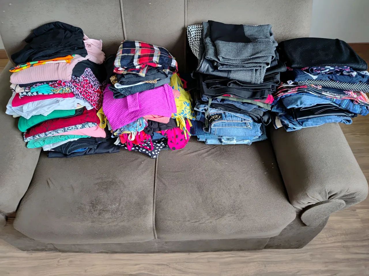 Lote de roupas