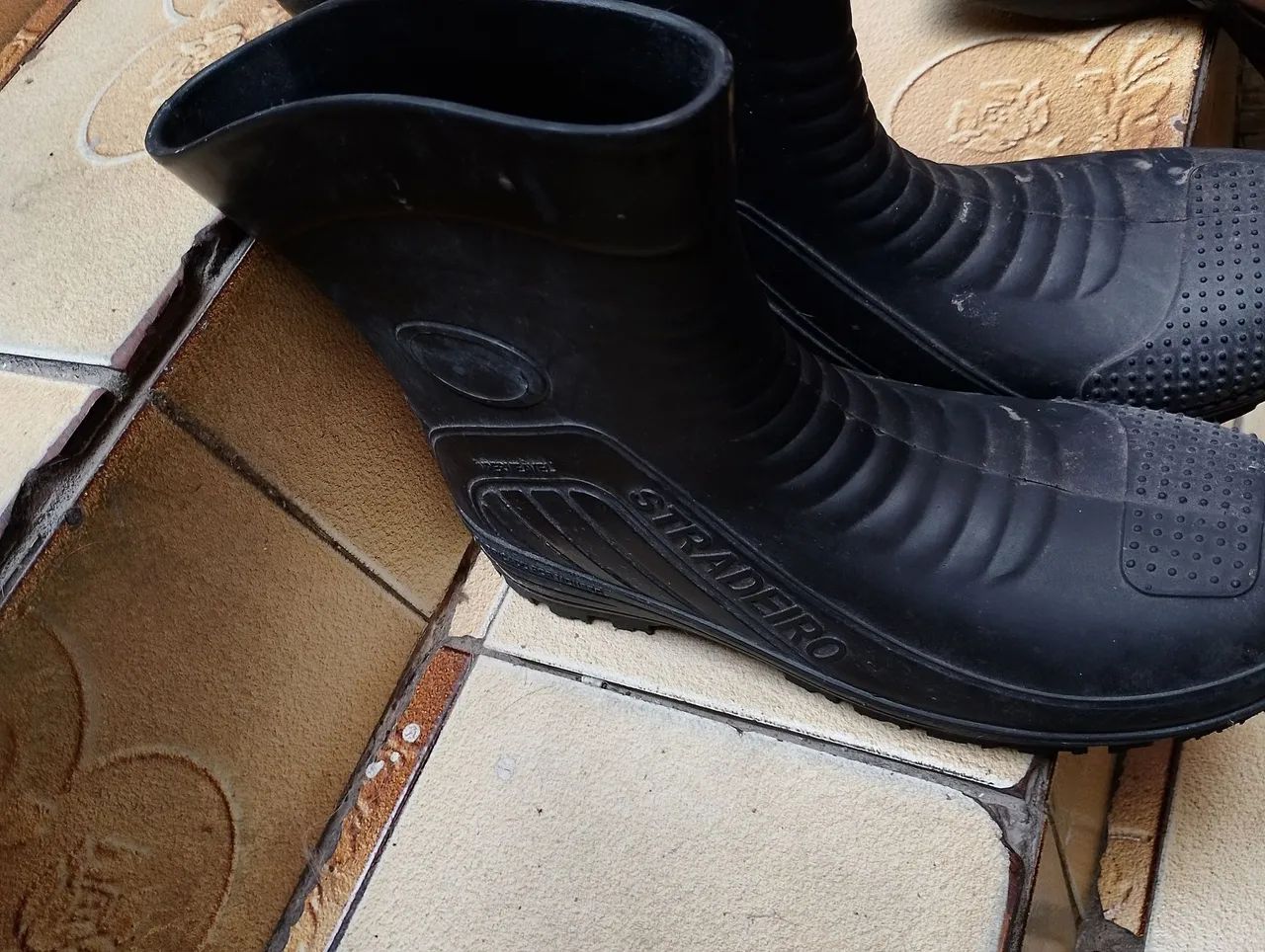 Bota motoqueiro chuva - Foto 3