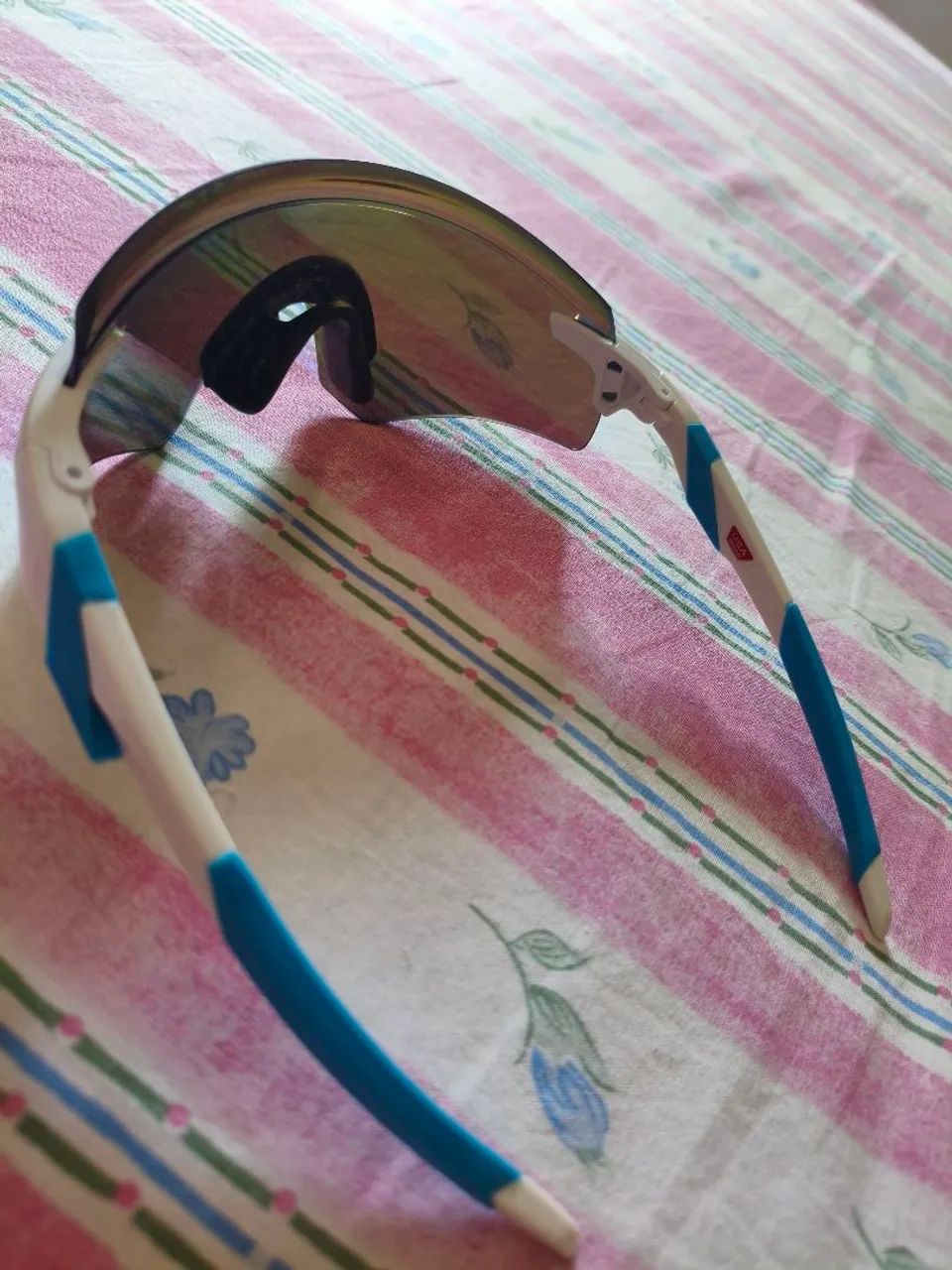Vendo óculos oakley encoder polished white prizm sapphire - Foto 4