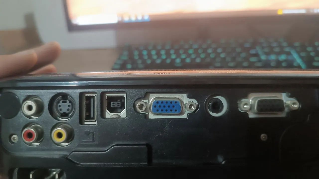 Projetor Epson s12+ funcionando  - Foto 4