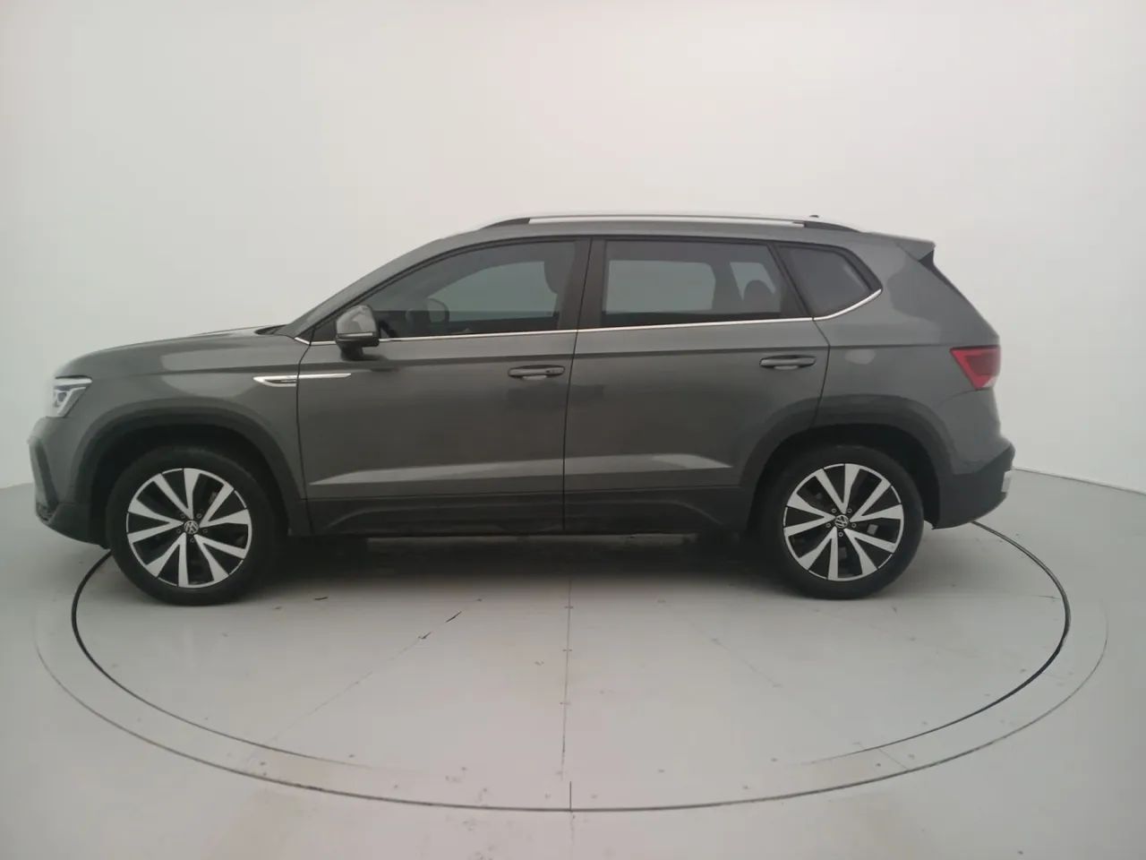 Volkswagen Taos Highline 1.4 250 TSI Flex Aut., foto 2 de 18