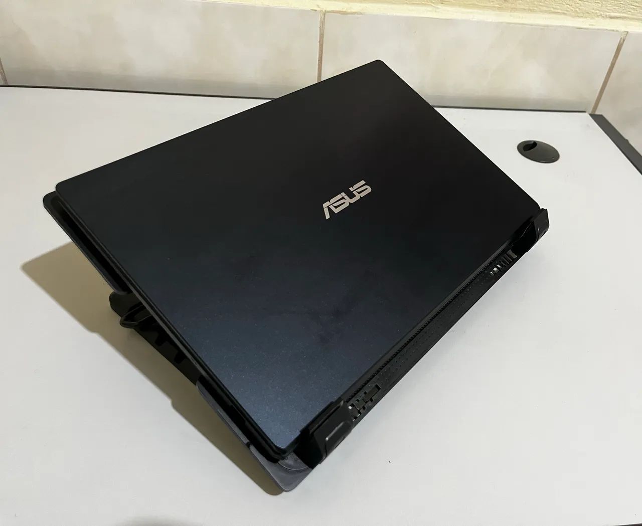 Notebook ASUS MUITO NOVO! - Foto 3