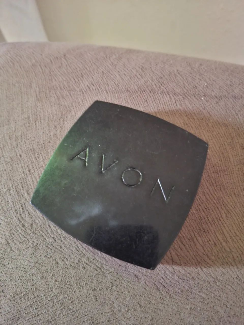 Base facial compacta Avon - Marrom claro  - Foto 2