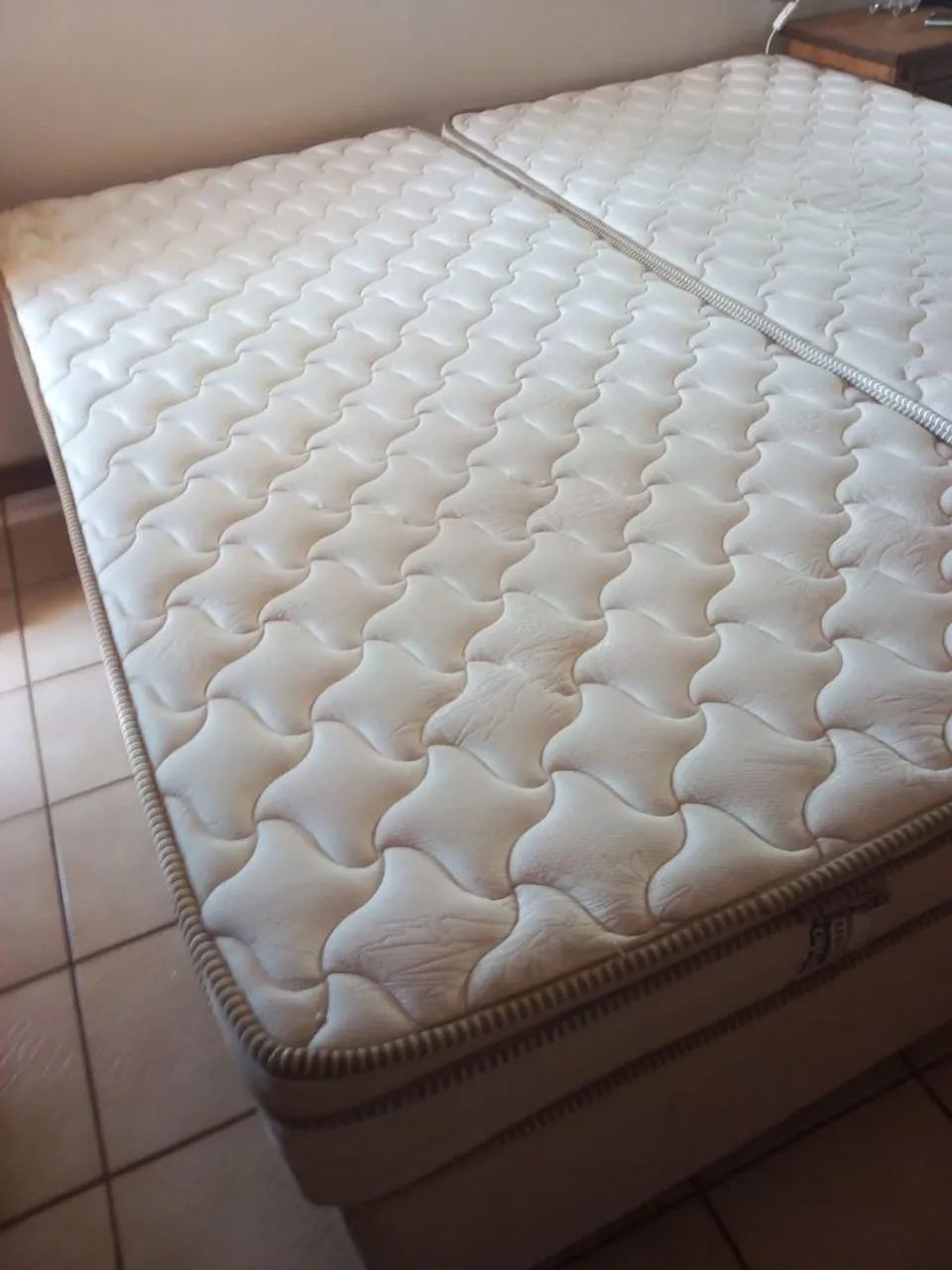 CAMA BOX DE SOLTEIRO