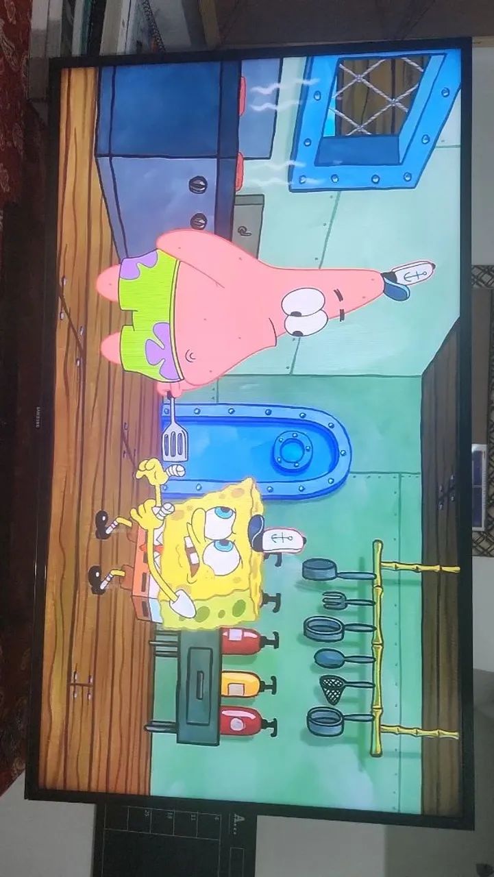 2 tvs por preço de 1 43 polegadas - Foto 5