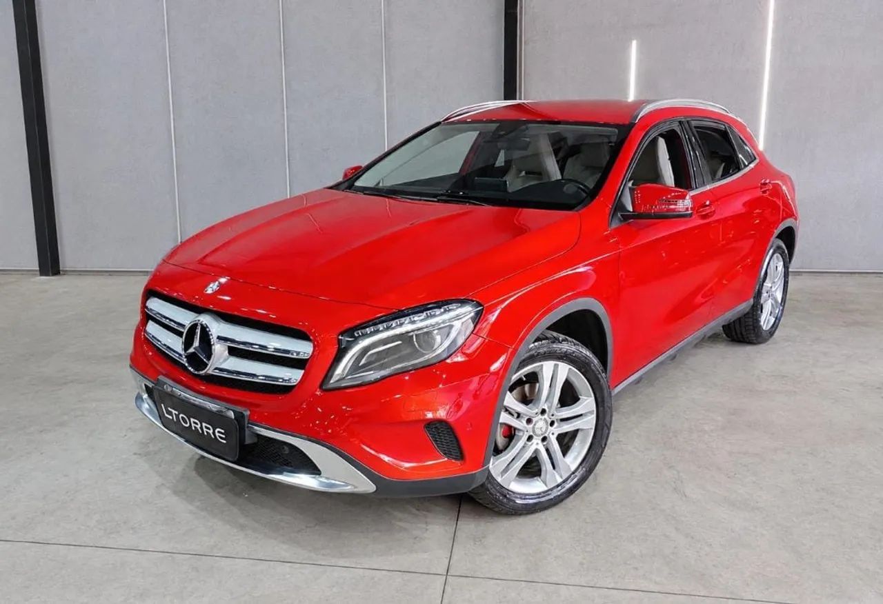 Mercedes-Benz GLA 200 Adv. 1.6/1.6 TB 16V Flex Aut. 2017