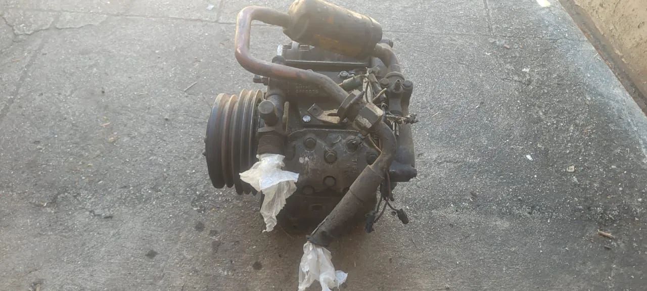 Compressor de ar condicionado para ônibus ou caminhão  - Foto 3