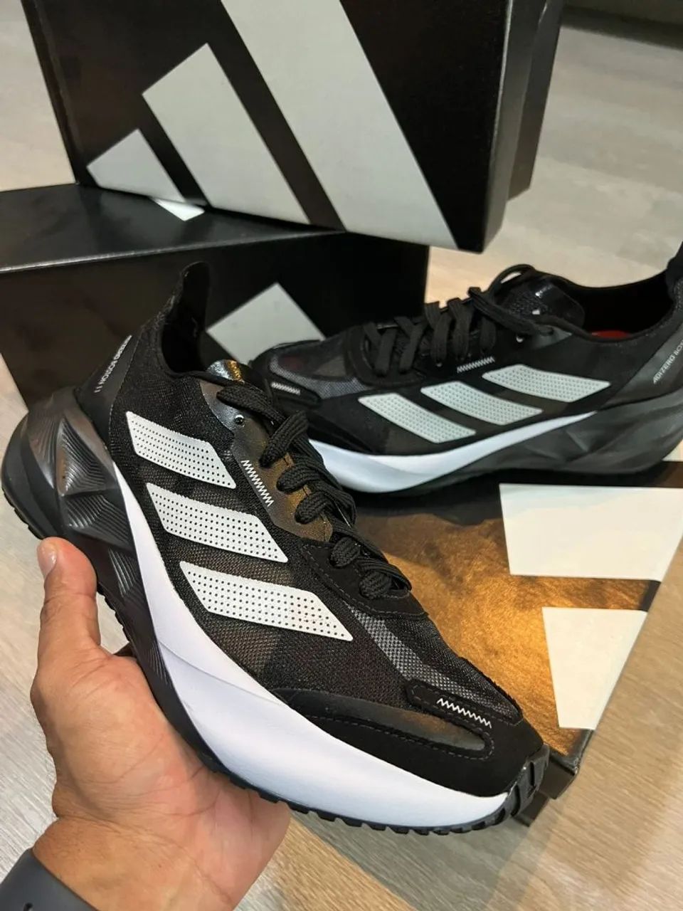 Promoção Tênis Adidas Premium 