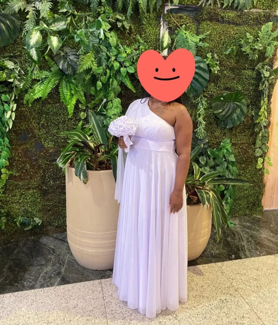 Vestido casamento civil e buquê