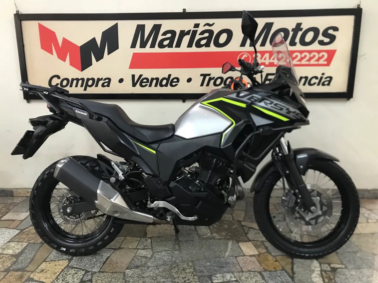 Versys 300 