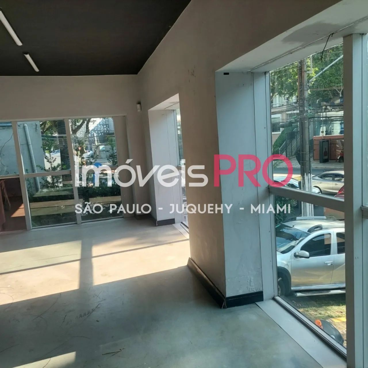 Ponto comercial na Av. Pacaembu com 500m² - Foto 2