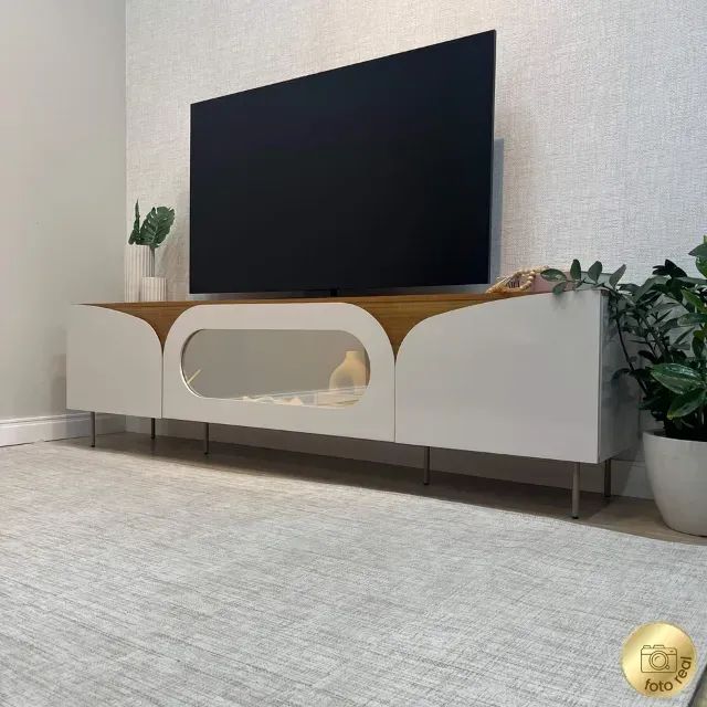Rack Com Capacidade Para TV De Até 85 Polegadas Fiori