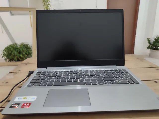 VENDO NOTEBOOK LENOVO