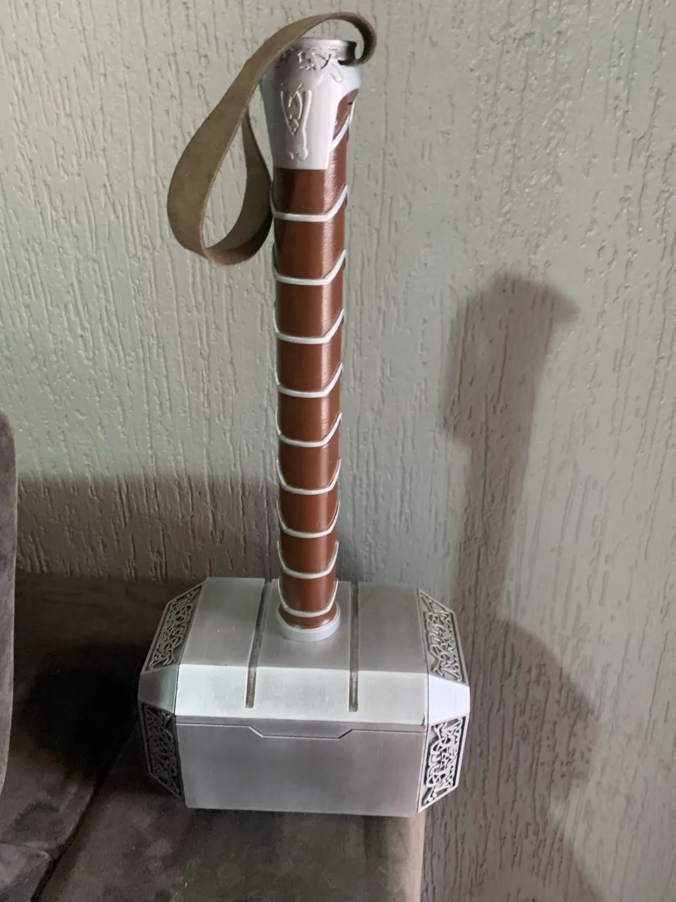 Marreta do Thor, para enfeitar seu cômodo 