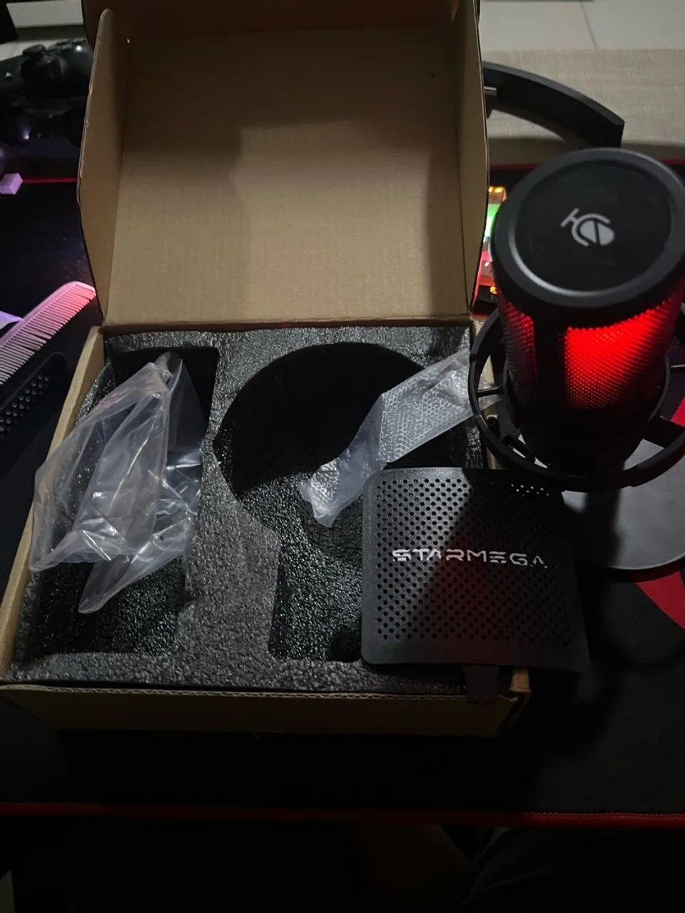 Microfone de mesa gamer 