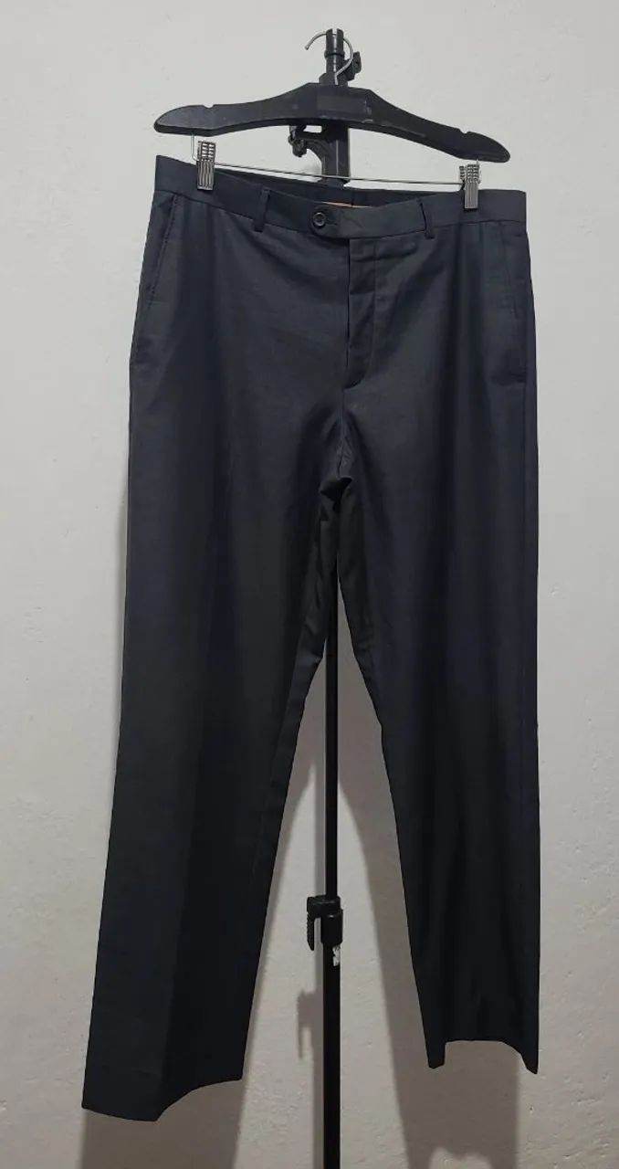 Calça social Cinza N° 44, bonito, elegante, original, bem confortável.  - Foto 3