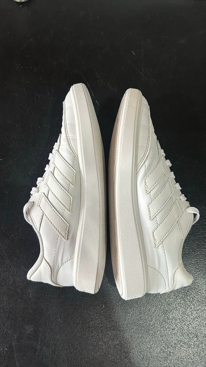 Tênis ADIDAS COURTBLOCK - Foto 2
